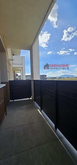 Apartament cu 3 camere decomandat în Sânpetru