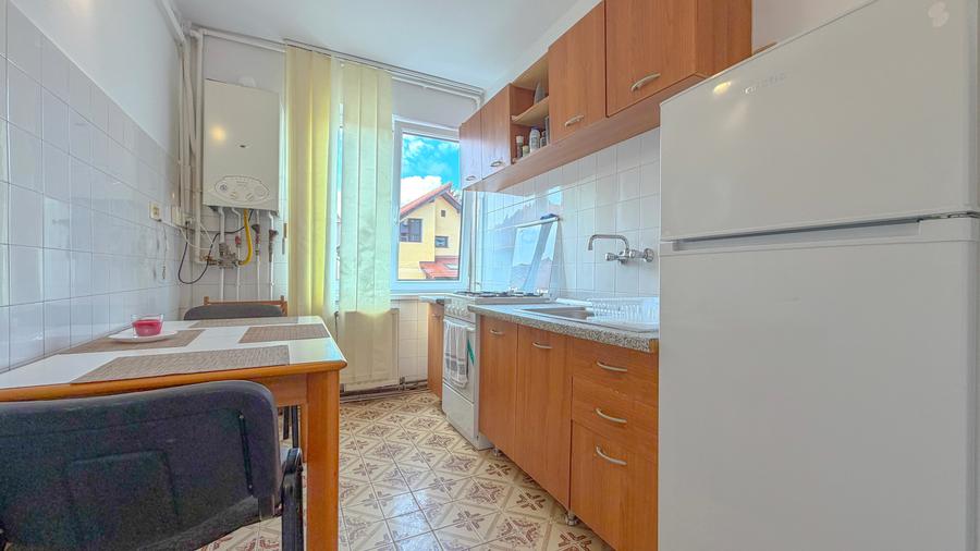 Apartament 3 camere | Ideal pentru 3 studenți | Parc Tractorul–Coresi | Parcare - 7
