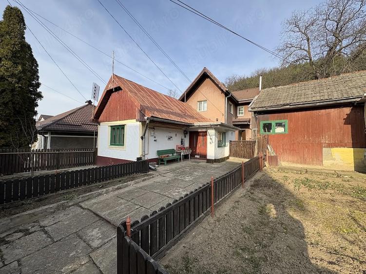 Casă cu 3 camere cu Teren 210 Mp în Turcheș