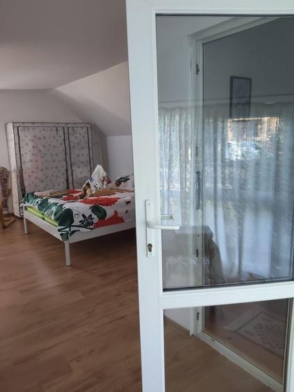 Casă individuală cu 3 camere cu Canalizare în Nord-Est