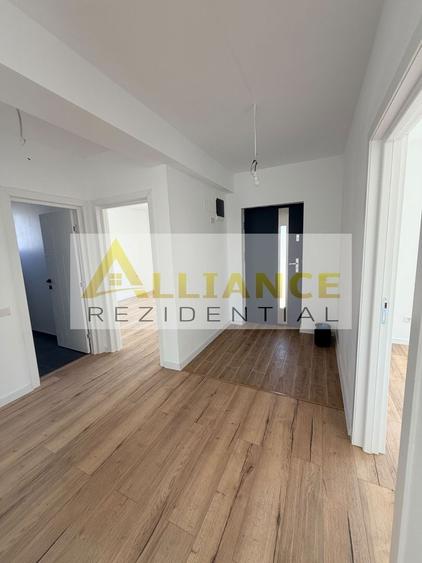 Casă individuală cu 4 camere cu Canalizare în Berceni