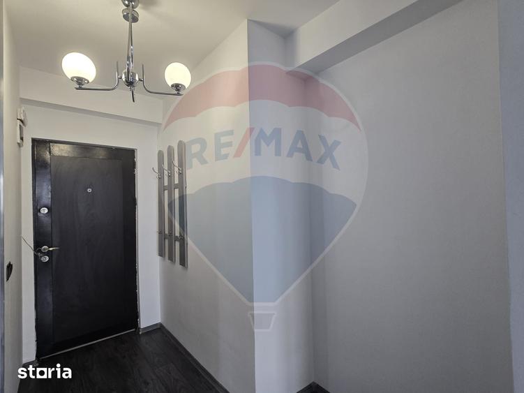 Apartament cu 3 camere în Dămăroaia