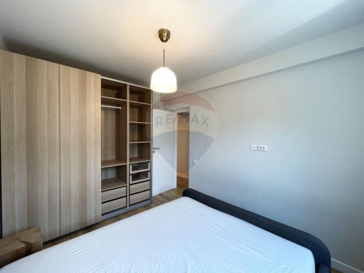Apartament cu 2 camere semidecomandat, mobilat în Floreasca
