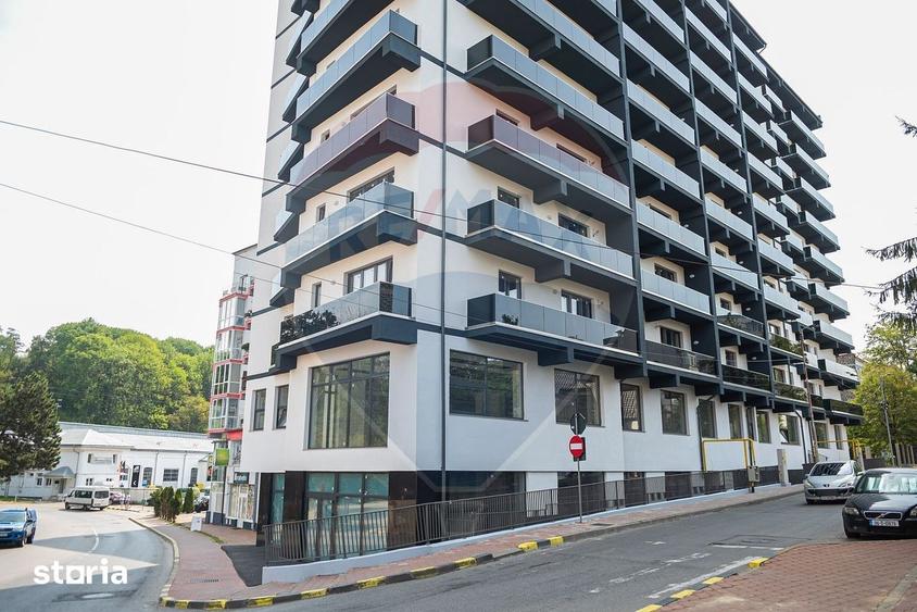 Spațiu comercial, de 195 mp, în Central