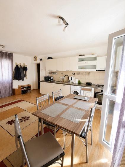 Apartament cu 3 camere decomandat în Nord