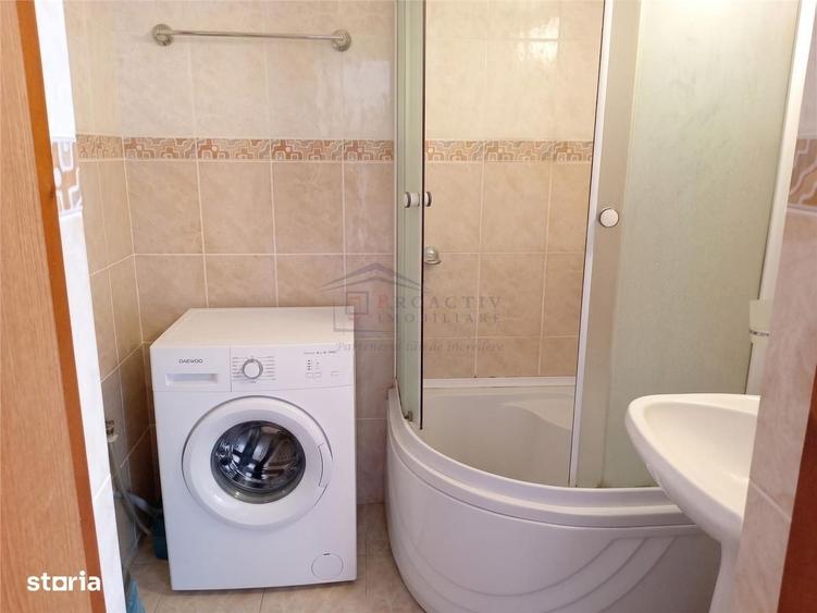 Apartament cu 2 camere semidecomandat în Ultracentral