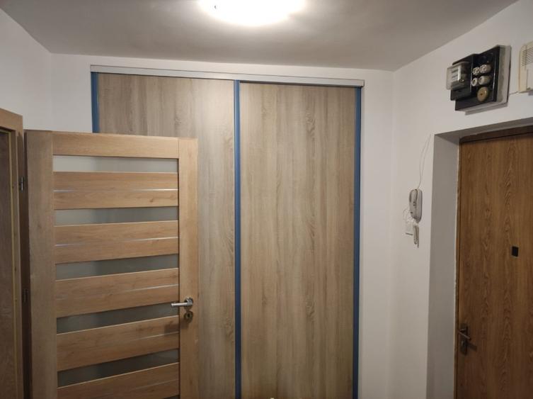 Apartament cu 2 camere decomandat în Militari