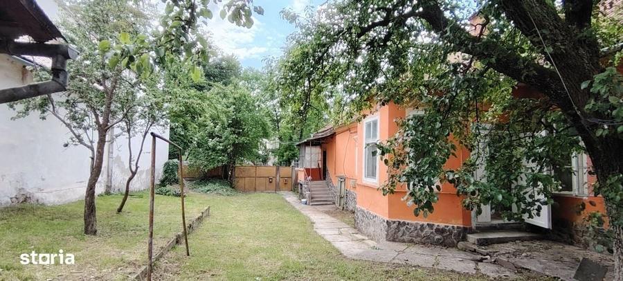 Apartament cu 4 camere în Central