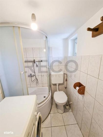 Casă cu 3 camere cu Teren 2230 Mp în Săbolciu