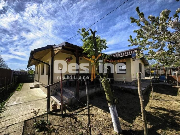 Casă individuală cu 4 camere cu Canalizare în Horpaz