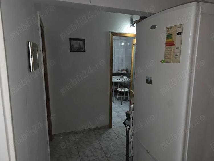 Vand apartament 3 camere, str. Flacara, mun. Calarasi(sau schimb cu 1 sau 2 camere+dif) - 1