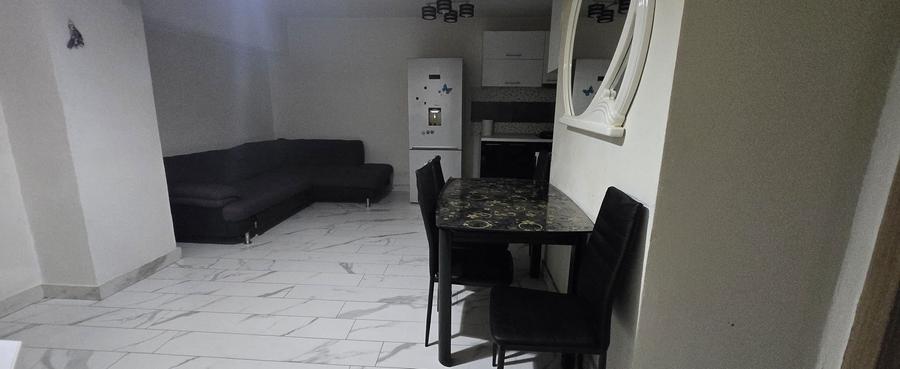 Inchiriez apartament zona bulevard - 1