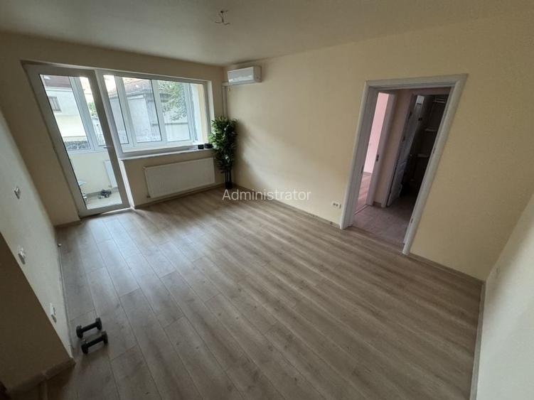 Apartament 2 camere zona Tomis 2