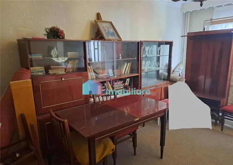 Apartament cu 3 camere etaj 2 Obcini zona Dany Gry - 6