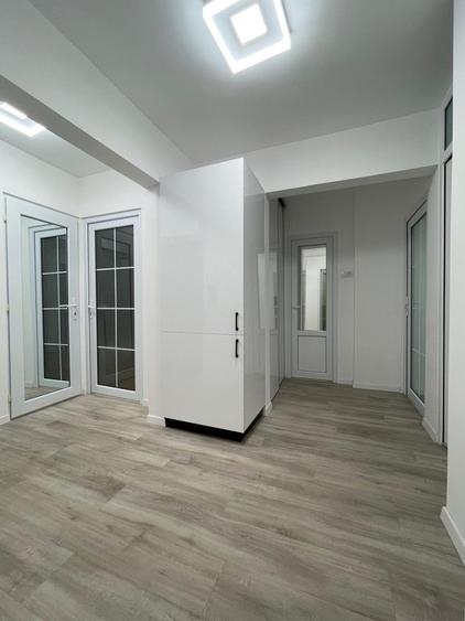 Exclusivitate - Tomis Nord, apartament cu 3 camere, nou renovat si mobilat, gaz - 9
