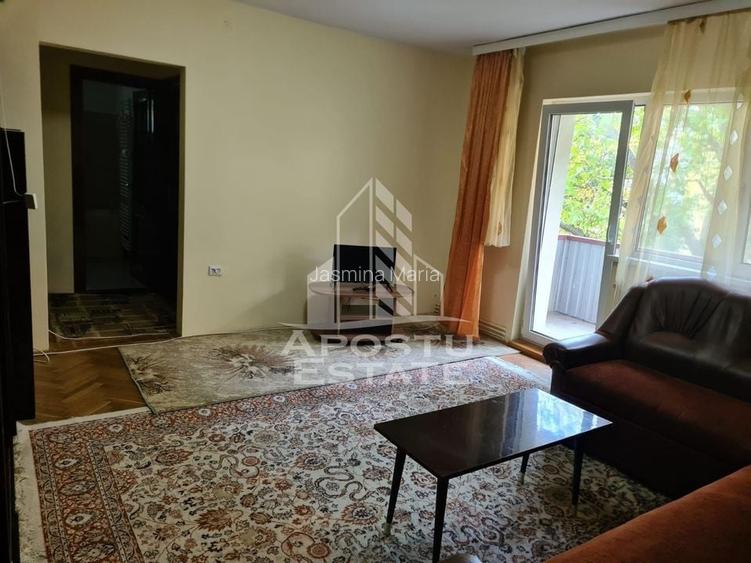 Apartament cu 2 camere in zona Complexului, centrala termica, etajul 2 Apartament cu 2 camere in zona Complexului, centrala termica, etajul 2