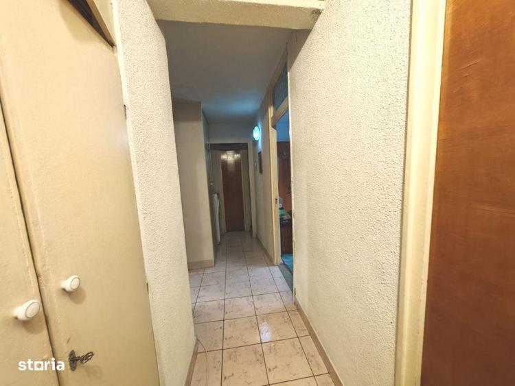 De Vanzare- Apartament Luminos, Decomandat cu Centrala Proprie - 3