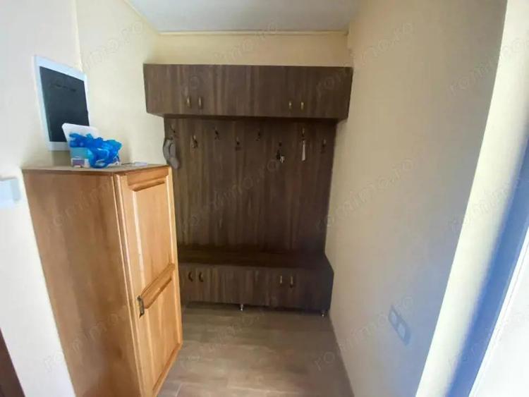 Casa cu 6 camere, 240 mp utili, 3 bai, curte 100 mp, panouri fotovoltaice, Tauti - 8