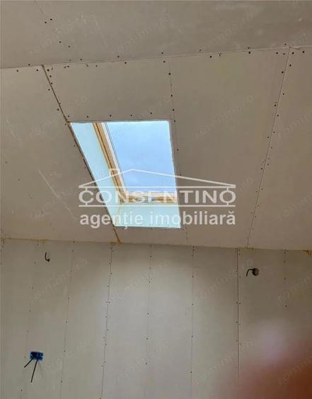 Se vinde imobil la 15 km de oras , in sat Bentu - 3