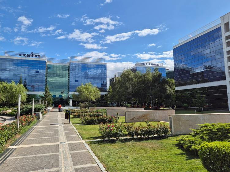 West Gate Business - Spatii birou de la 280 mp - 2