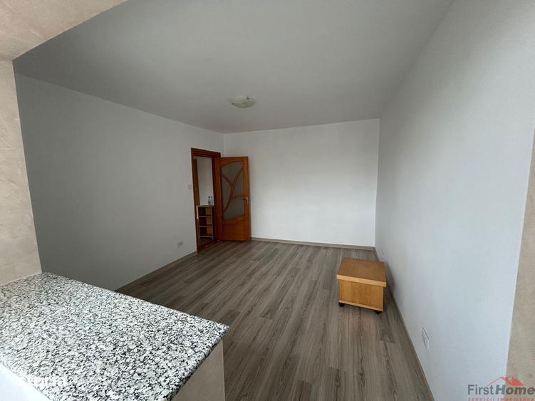 Apartament cu 2 camere de vanzare, zona Sud - 3