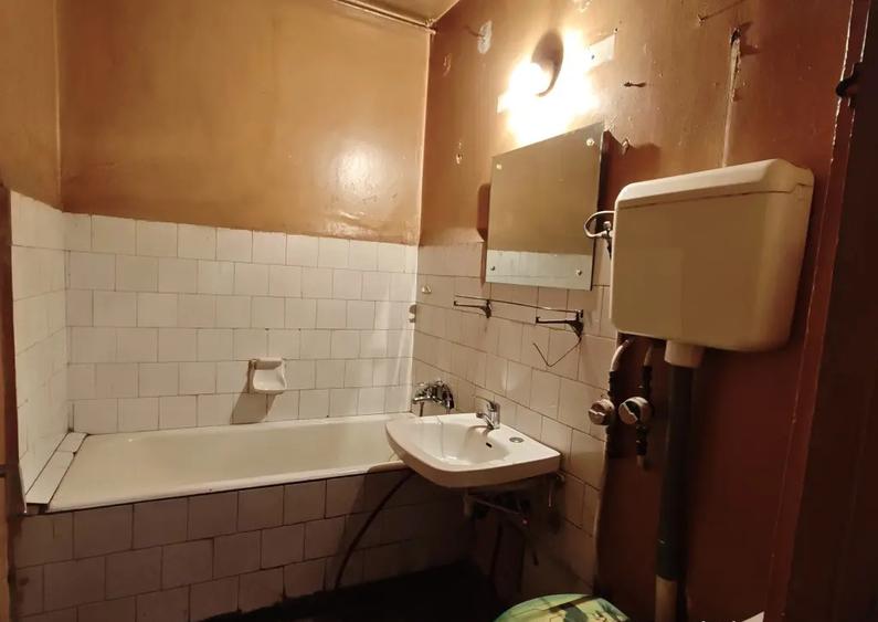 Apartament 2 camere - 55mp utili+balcon, etaj 10/10, central - 1