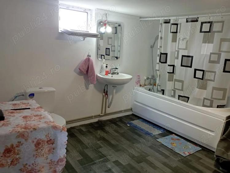 Vand casa in sat Plopeni - 2