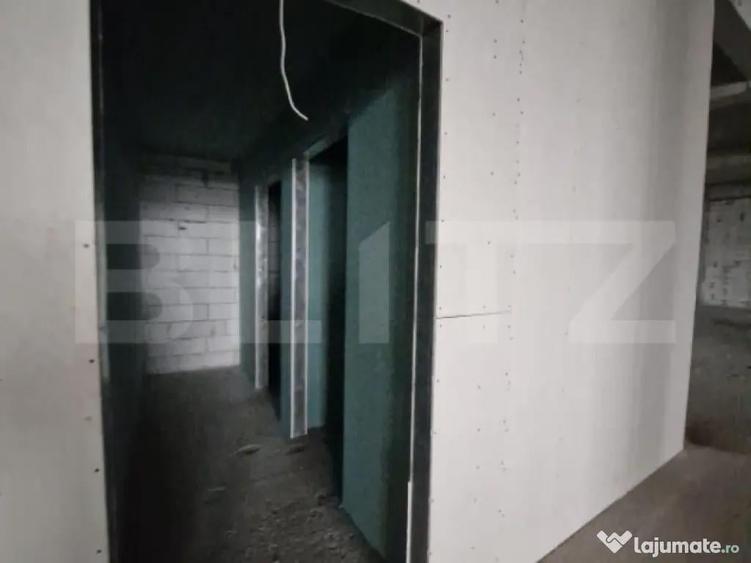 Spa?iu comercial de mari dimensiuni, 400 mp, Exterior Sud - 1