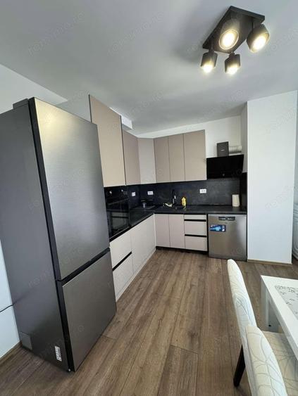 Apartament cu 3 camere de inchiriat in zona Astra - 2