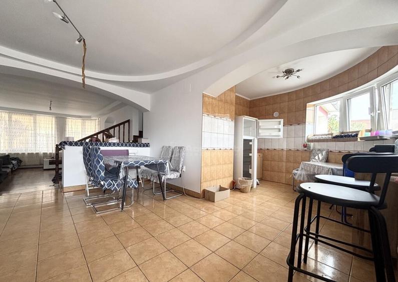 Casa spatioasa si bine compartimentata in Cantemir loc... - 14