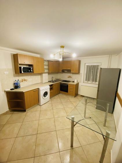 Proprietar, inchiriez apartament zona Modern , prima inchiriere - 7