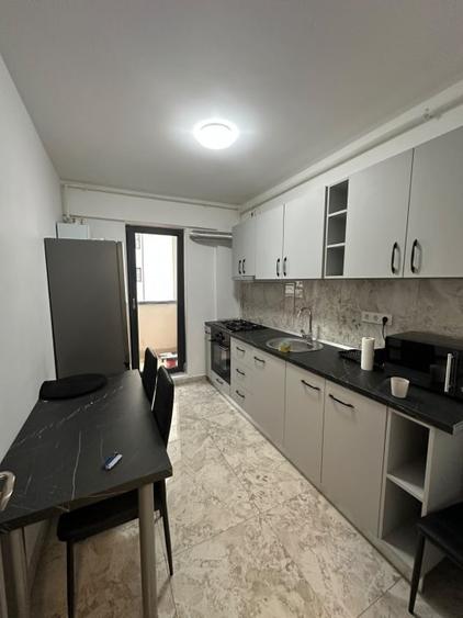 Apartament 2 camere vis a vis de Mc - 1