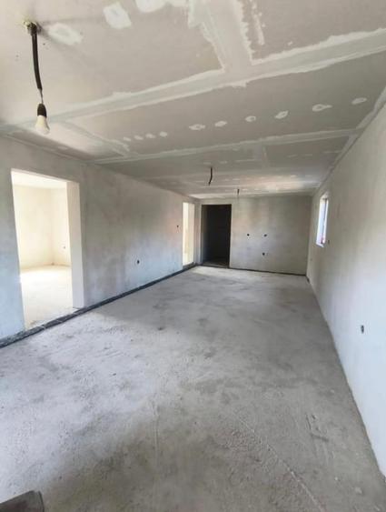 Casa de vânzare semifinisata Bistrița,zona subcetate - 4