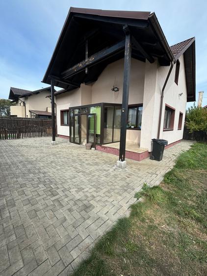 Casa individuala,teren 514 mp, strada Merilor,Cartier Stupini - 2