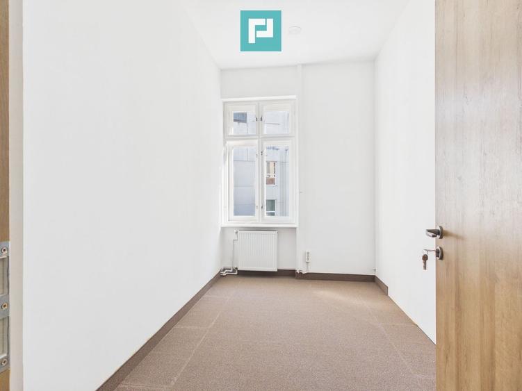 Birouri Ultracentrale, 154 mp, Parcare cu bariera - 8