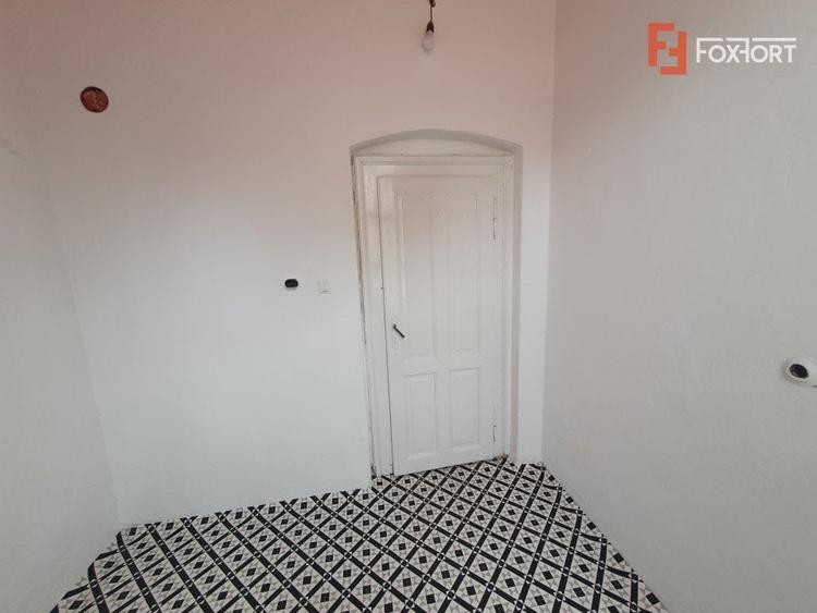 COMISION 0% Apartament cu 4 camere decomandat, la curte comuna - zona Fabric - 20