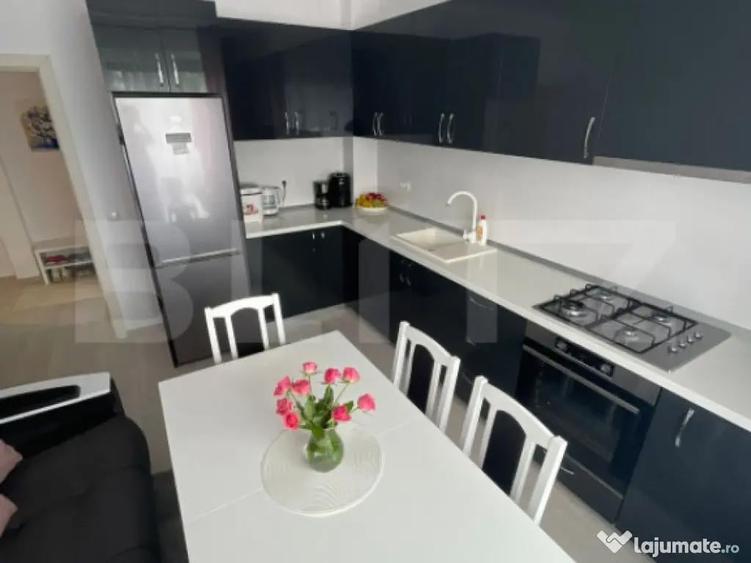 Garsoniera moderna ?i spa?ioasa - 2