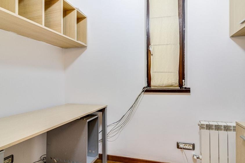 NOU! Spatiu  de birouri - CALEA VICTORIEI, 6 camere-160 mp! - 24