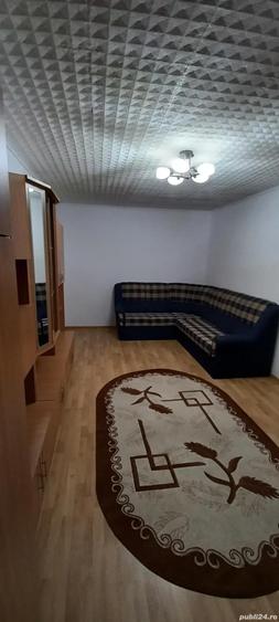 Inchiriez apartament cu 3 camere si 2 bai - 1