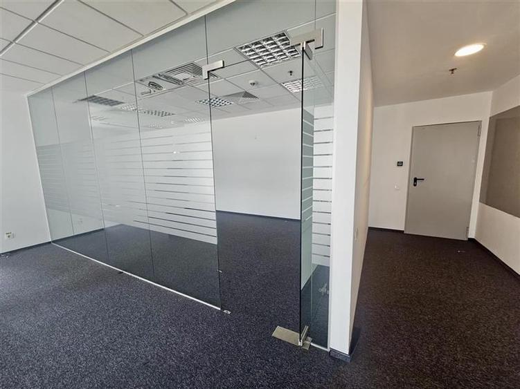 Inchiriere spatiu de birouri in Victoria Center - 3