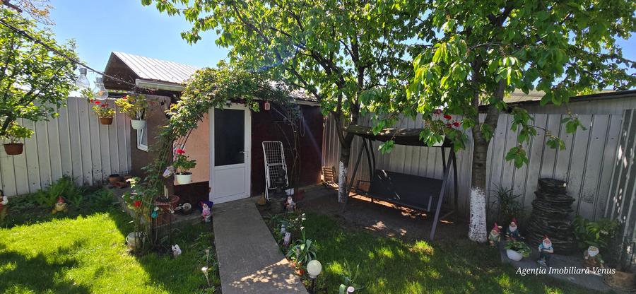 Casa cu etaj zona Puskin - 2