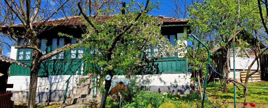 Vand casa sat Pietroaia - 1