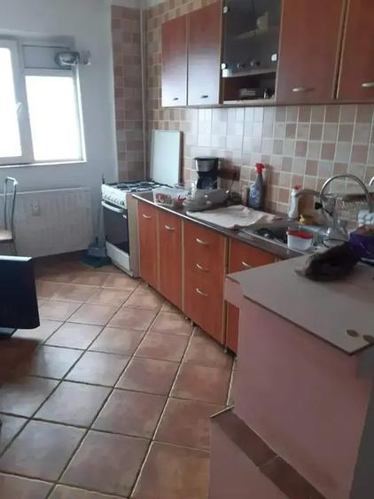 Rahova, Margeanului 4 camere etaj 8/10 bloc 1986 - 6