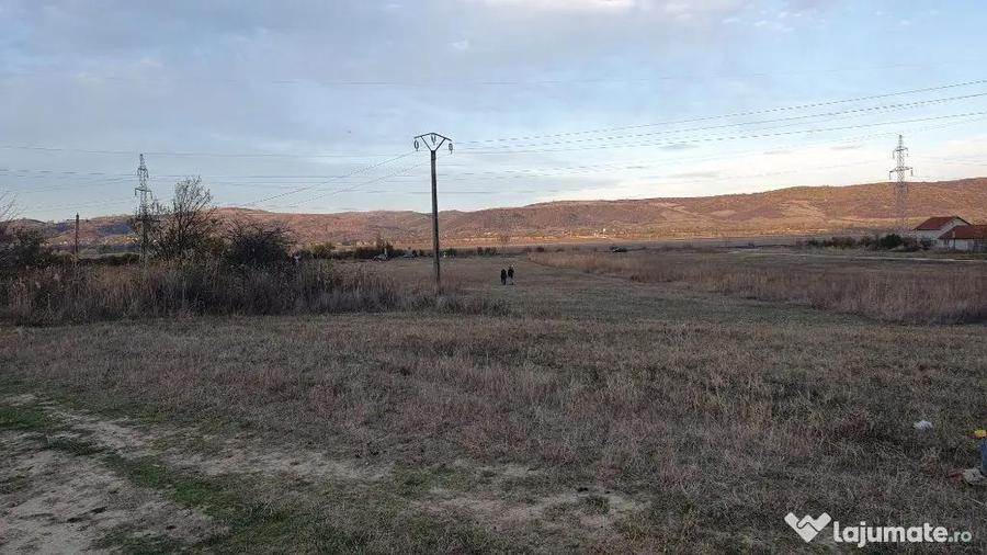 Teren intravilan ~ zona Candesti/BZ ~ 10.000mp ~ d=52m la DN10 - 1