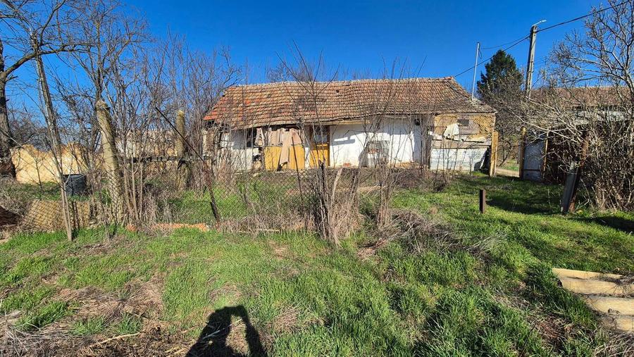 Casa de vanzare Carani - 3