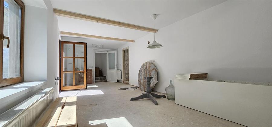 Casa cu curte si parcare in Schei - 12