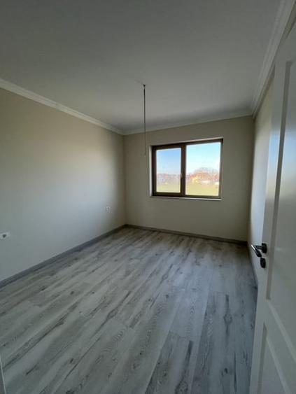 Casa Individuala cu Garaj, Comision 0%, Finalizata - 16