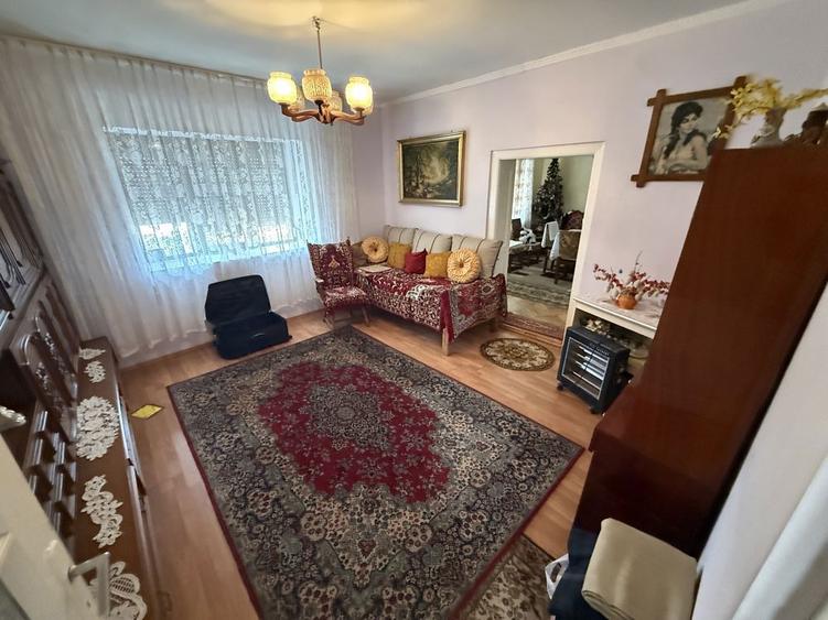 Ofer spre vanzare Casa 3 camere + Teren 47 Arii in comuna Lipau - 7