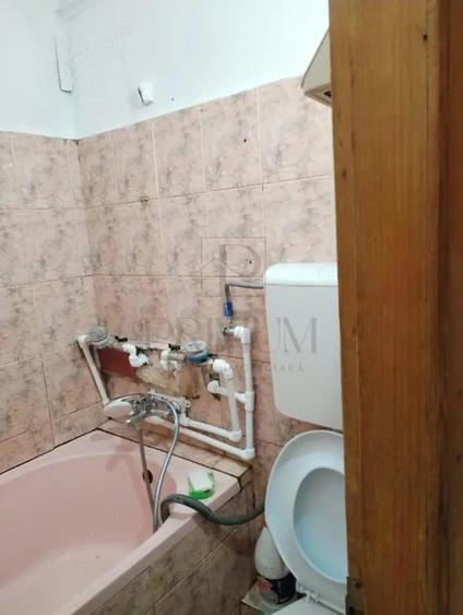 Complexul Studentesc - 2 Camere - Etaj 1 - Decomandat - Zona excelenta - 6