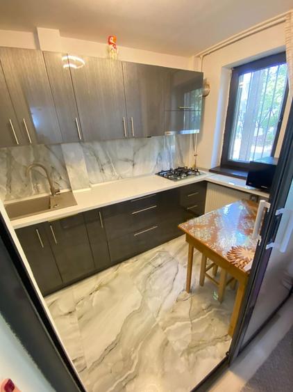 Vand Apartament 3 camere - 6